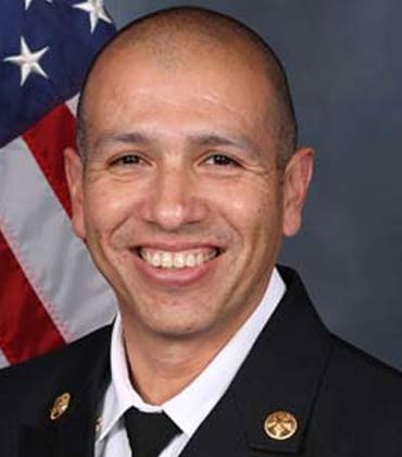 Oscar Menchaca Oscar Menchaca